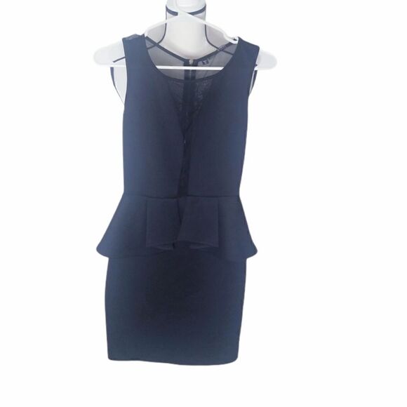 Guess Peplum mesh Black dress - Picture 7 of 12